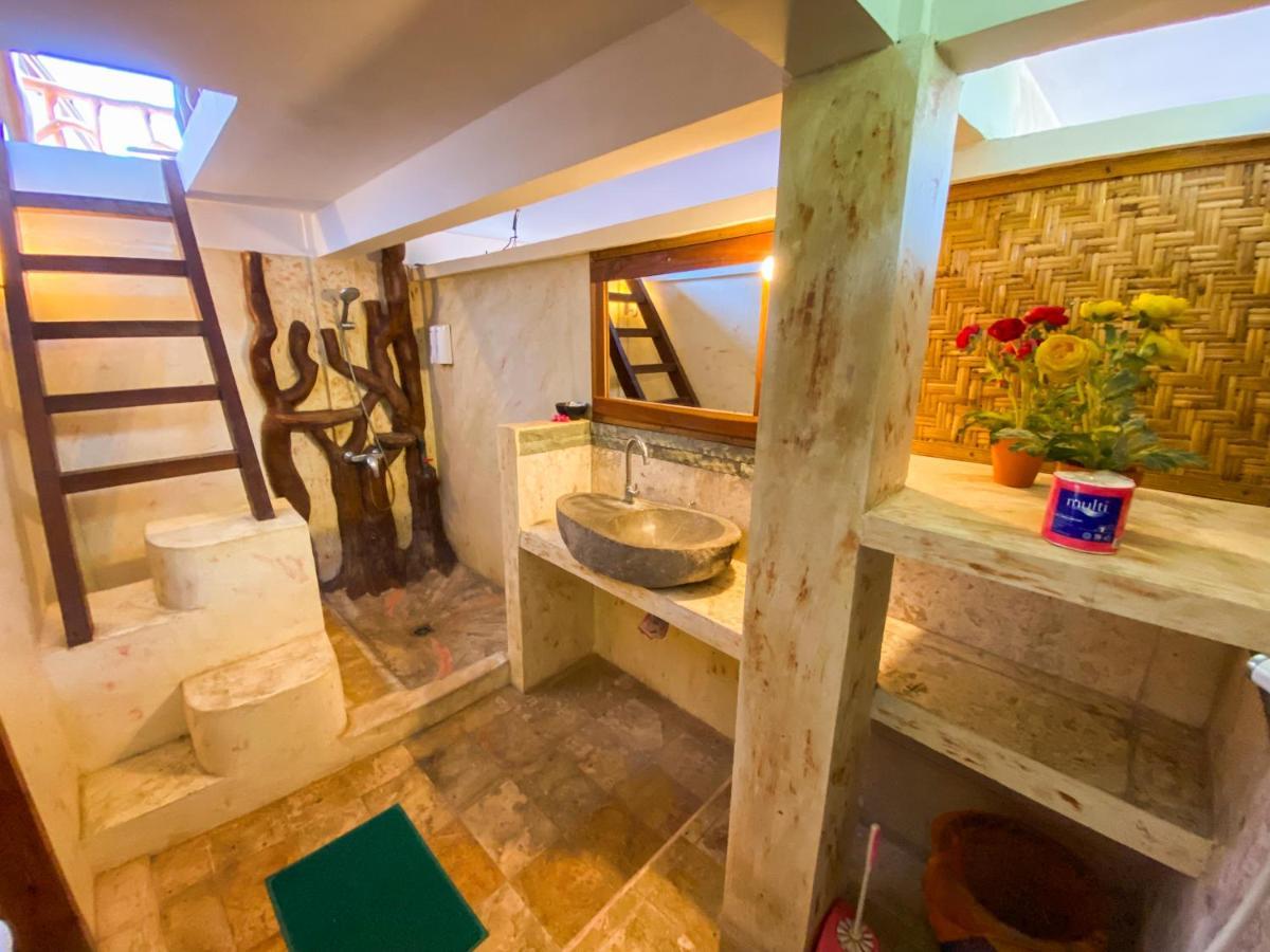 Sayang Mama Inn Gili Air Exterior photo