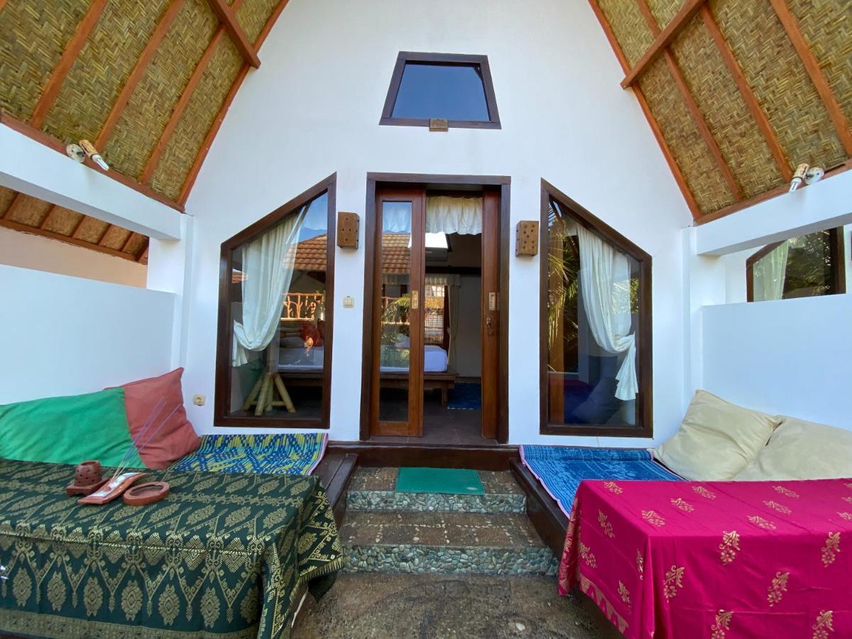 Sayang Mama Inn Gili Air Exterior photo