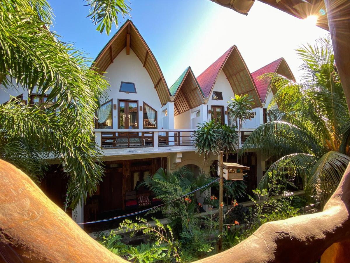 Sayang Mama Inn Gili Air Exterior photo