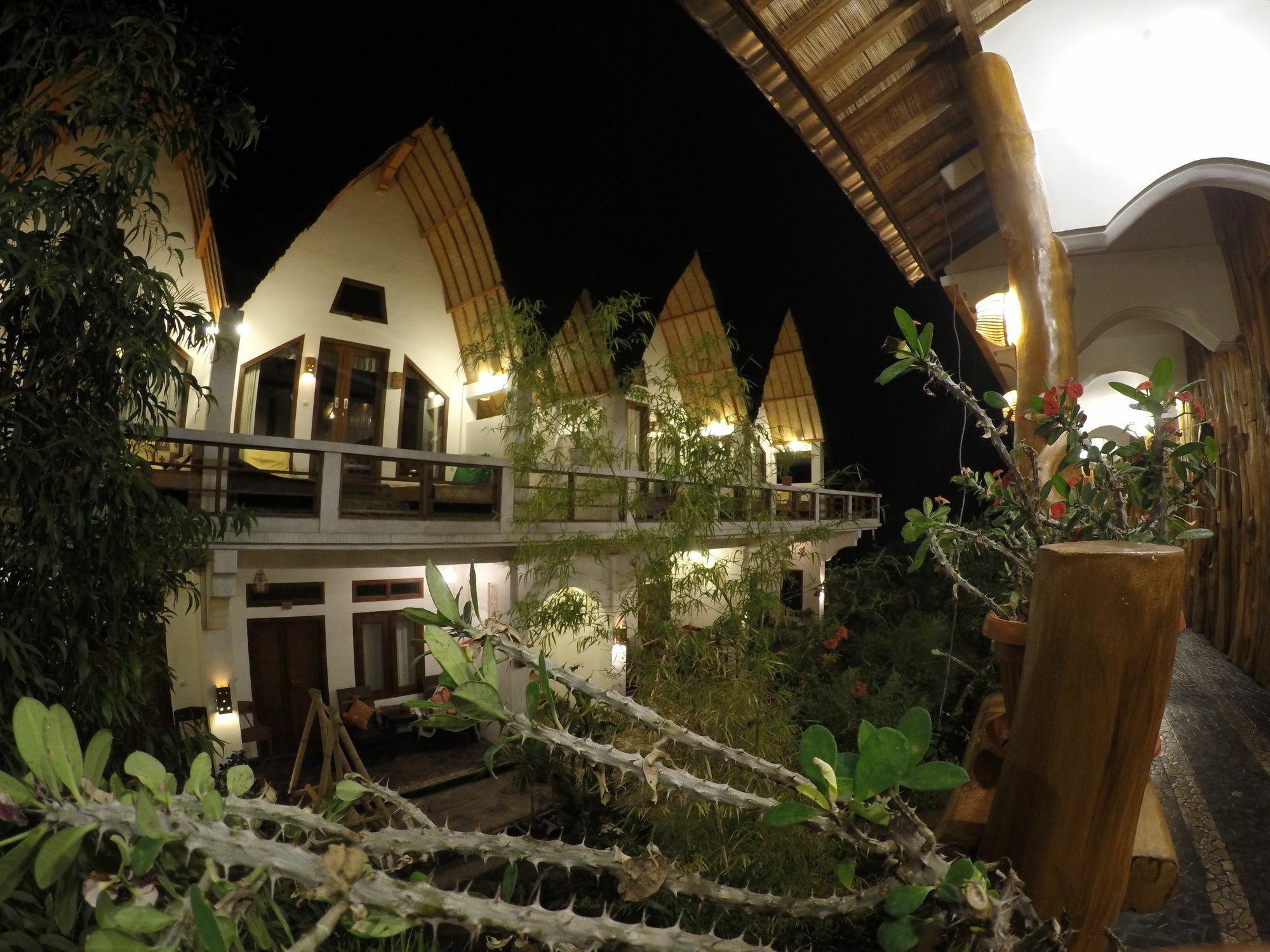 Sayang Mama Inn Gili Air Exterior photo