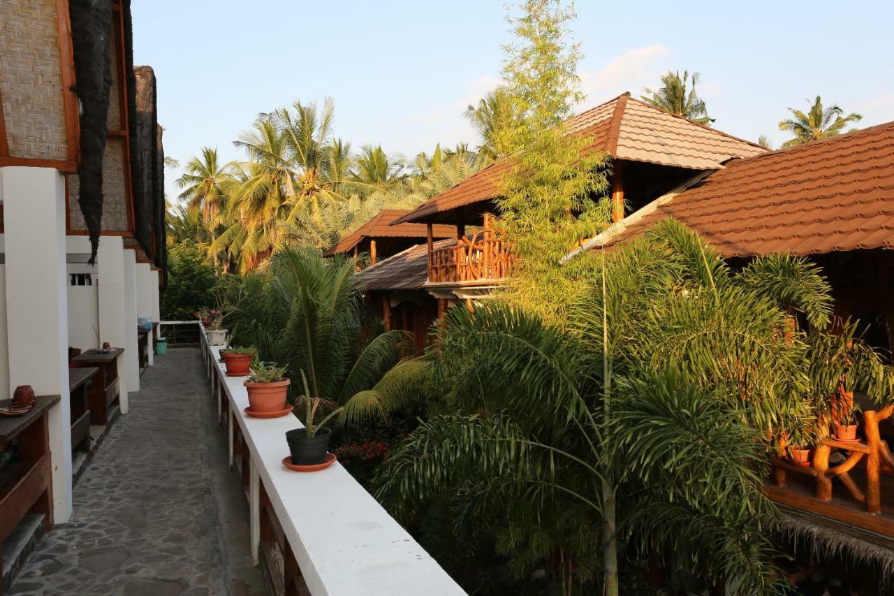 Sayang Mama Inn Gili Air Exterior photo
